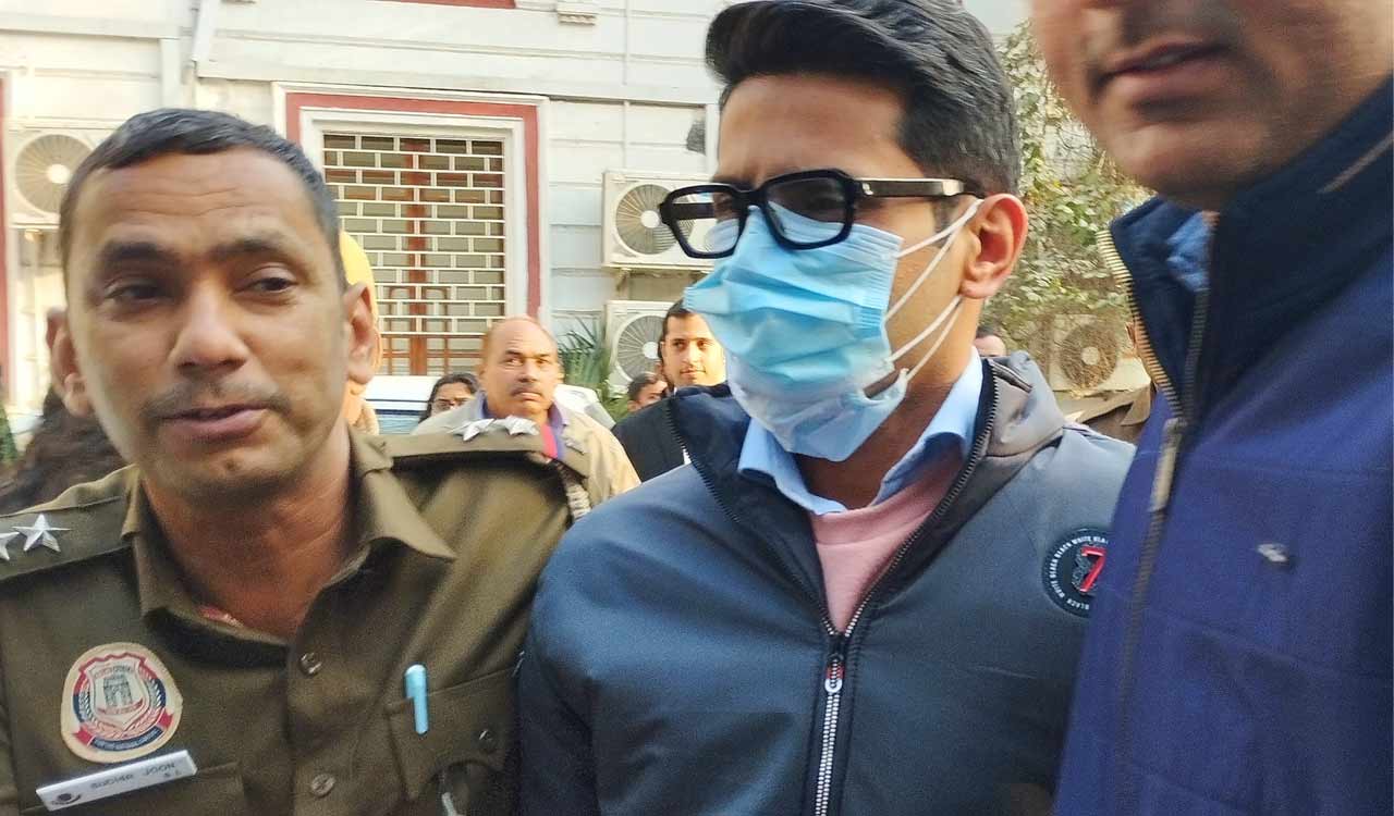 AI urination case: Delhi court adjourns hearing in Shankar Mishra’s bail plea