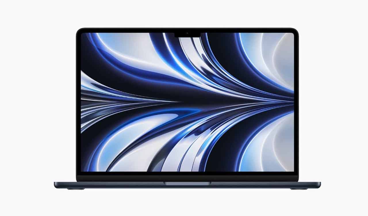 Apple may release touchscreen MacBook Pro in 2025