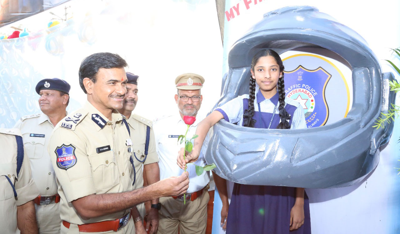 Numaish: Hyderabad CP inaugurates various stalls set up by city police