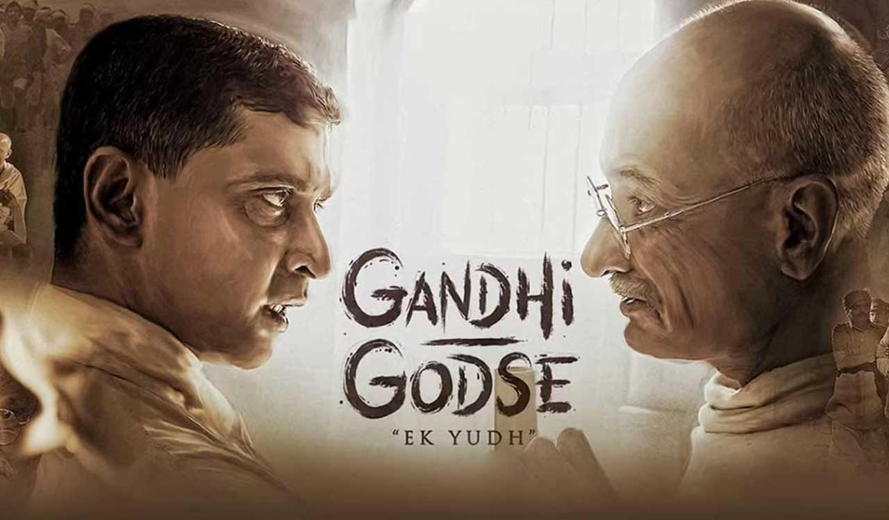 ‘Gandhi Godse – Ek Yudh’, set in an alternate reality, opens to mixed reviews