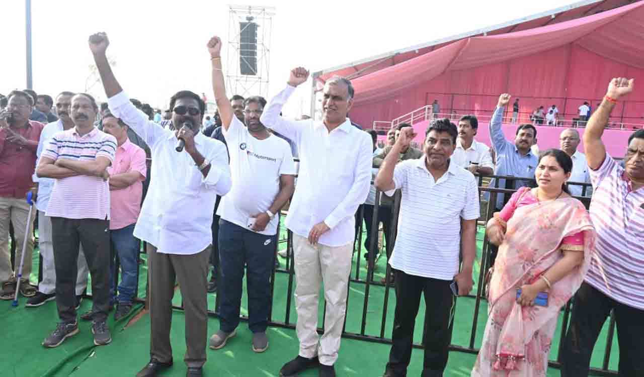 CM KCR’s visit: Khammam turns pink