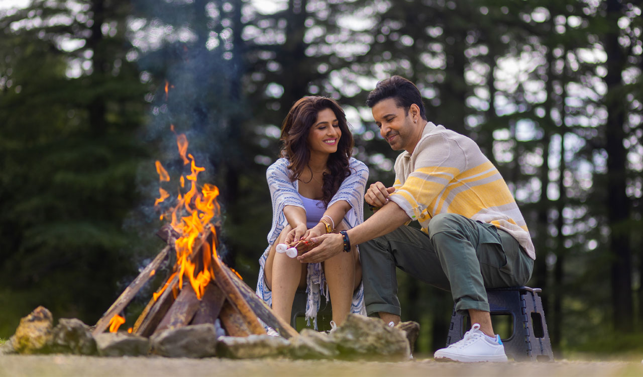 Javed Ali begins the year with a lilting melody with ‘Heeriye Diljaaniye’