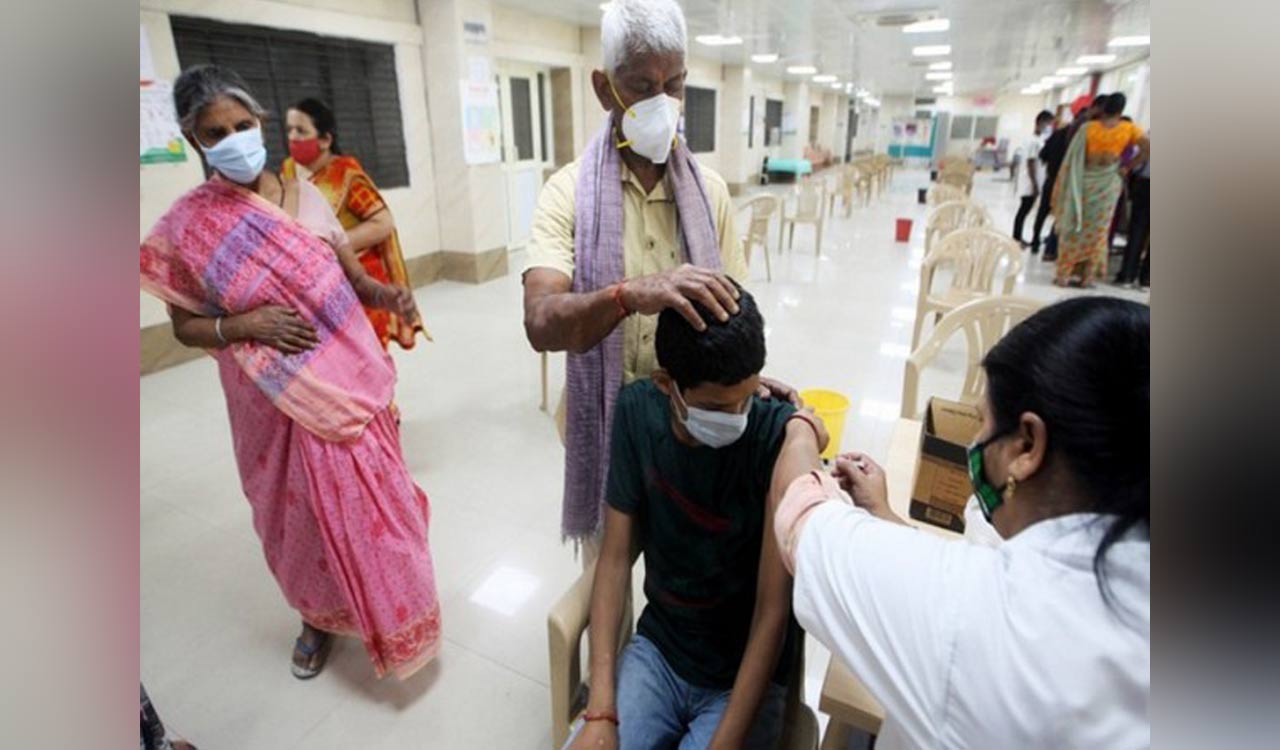 India logs 93 new COVID-19 cases