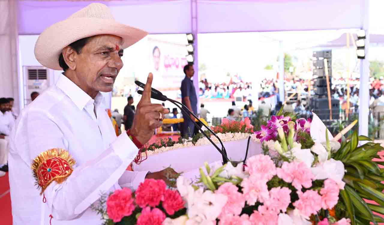 CM KCR makes major announcements for Kothagudem, Mahabubabad districts
