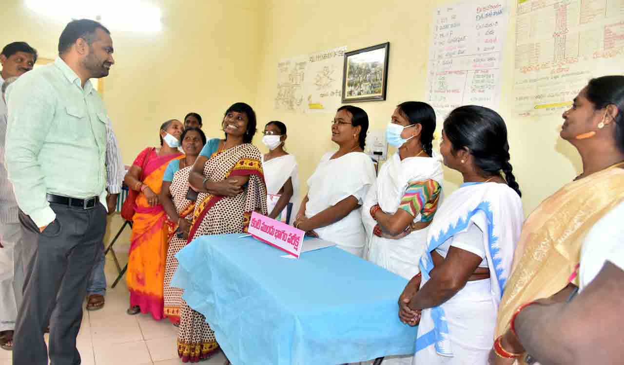 Be prepared for making Kanti Velugu programme a success: Karimnagar Collector