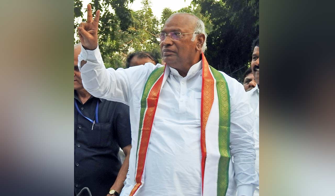 Kharge writes to Shah, seeks his intervention in ensuring adequate security for Bharat Jodo Yatra in J-K 