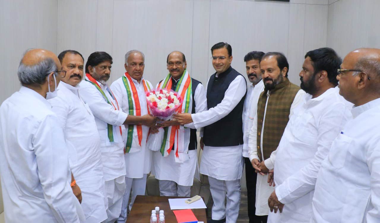 New AICC in-charge for Telangana arrives in Hyderabad