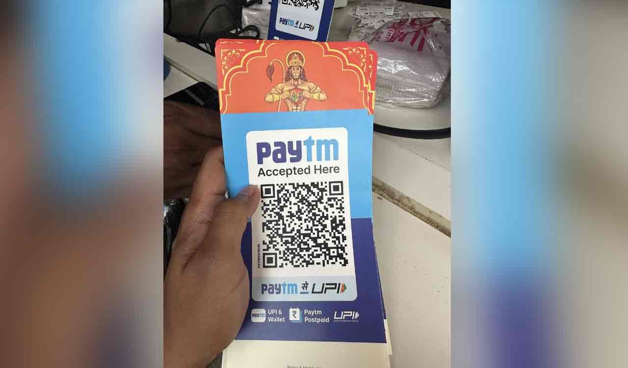 Day after New Year, Paytm trends on Twitter