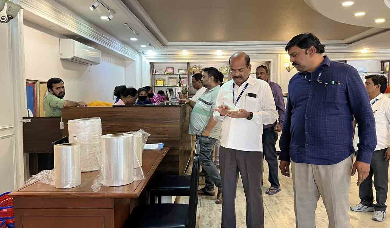 Hyderabad: Pulla Reddy Sweets fined Rs 20k for using plastic for packaging