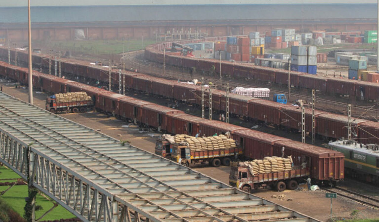 SCR surpasses 100 Million Tonnes of freight loading