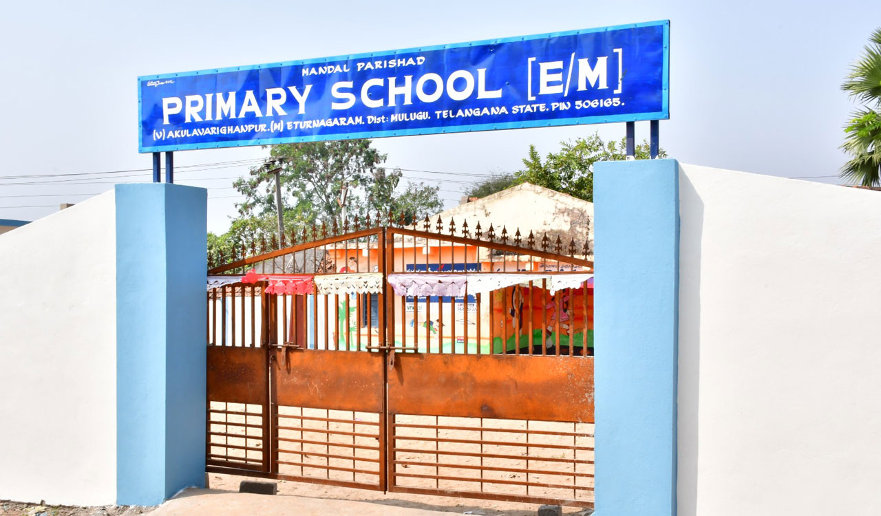 13 govt schools get facelift under ‘Mana Ooru- Mana Badi’ programme in Mulugu