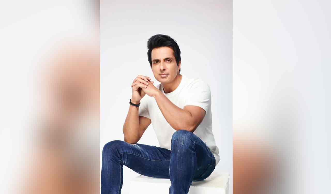 Sonu Sood saved 10,117 people in a year; so why did he apologise? Check out