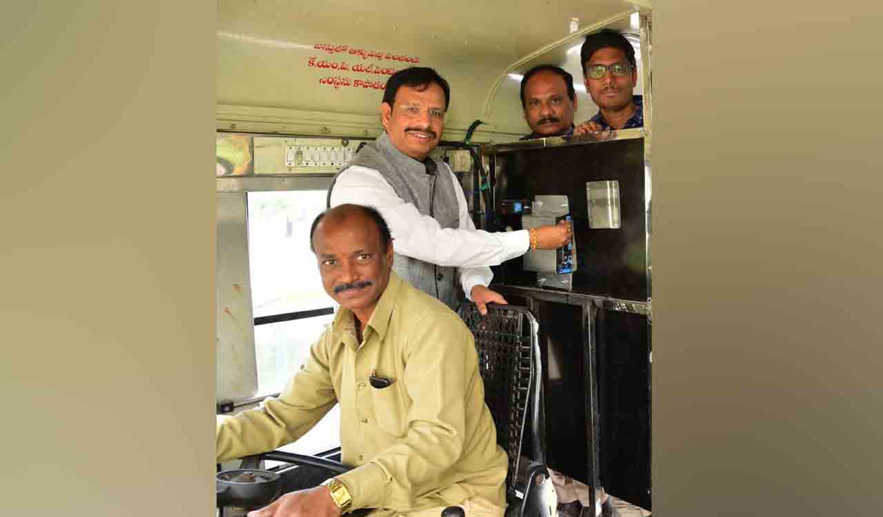 Sajjanar launches ‘TSRTC Radio’ on pilot basis