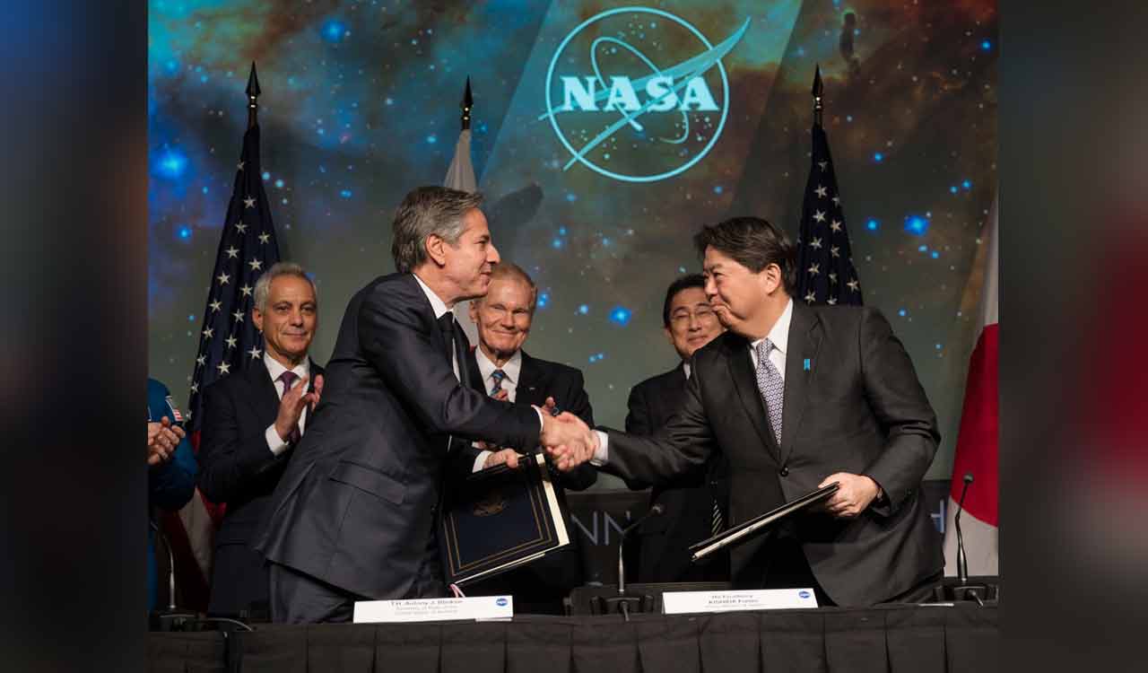 US, Japan sign pact at NASA HQ to explore deep space