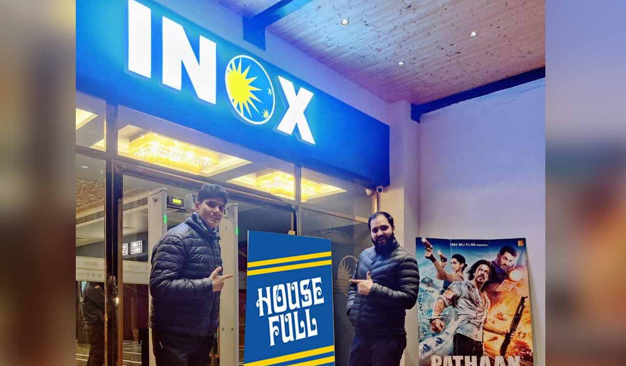 ‘Pathaan’ breaks record as Kashmir theatre gets ‘houseful’ after 32 years