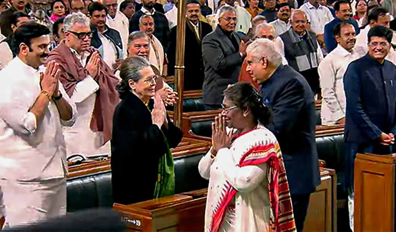 BRS, AAP boycott President’s address in Parliament