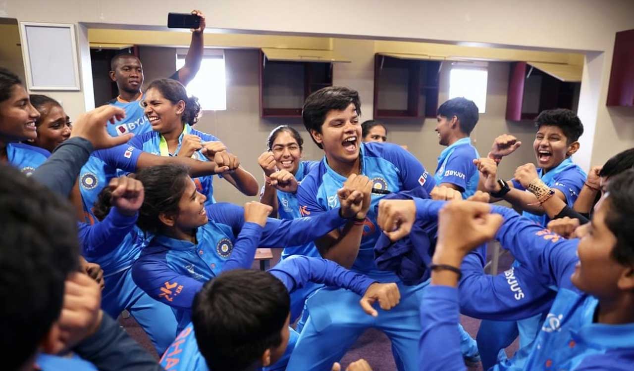 Women’s U-19 team grooves to ‘Kala Chashma’ song to celebrate their win