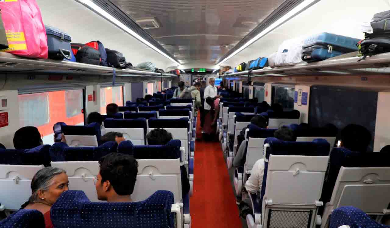 Vande Bharat Express evokes enthusiastic response from rail passengers