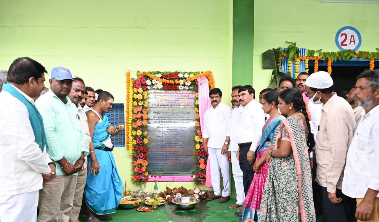 People want Telangana Model of development: Vemula