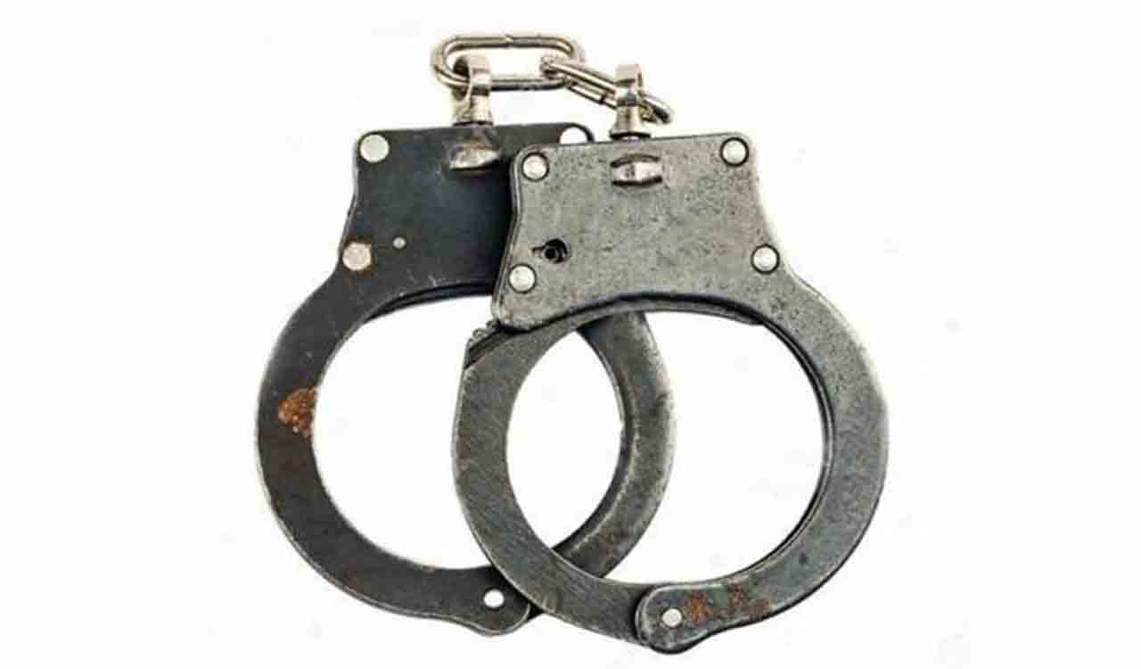 Vande Bharat incident: Three held for stone pelting