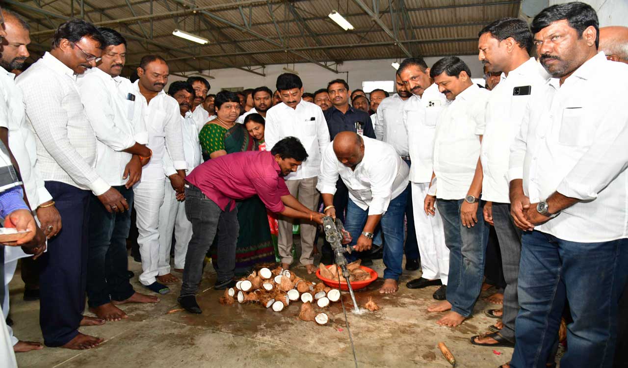 Karimnagar Medical College to start from next academic year: Gangula