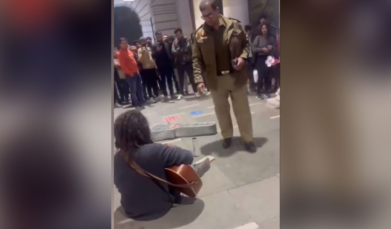 Guitarist barred from playing in public place, split reactions online