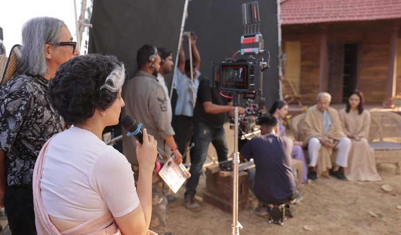 Kangana rejoins Twitter; tweets about her return