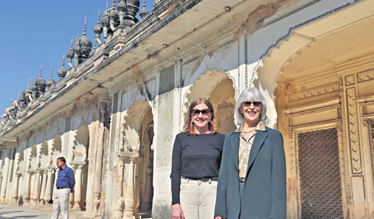 Hyderabad: US sanctions Rs 2 crore for Paigah Tombs facelift