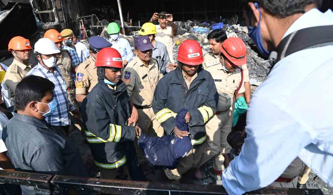 Charred remains of victim recovered from fire hit building at Minister’s Road