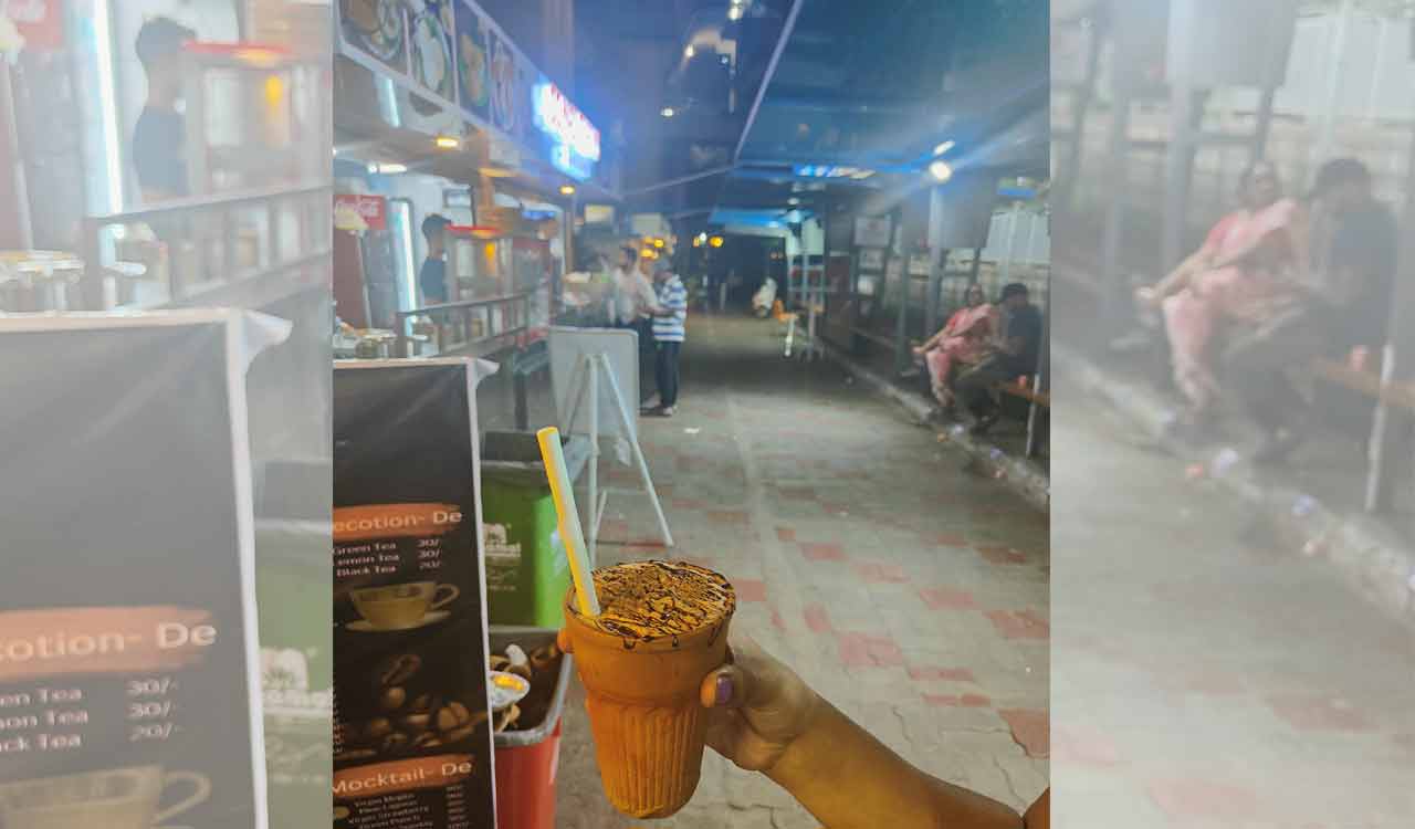 Hyderabad: Dig into street food in front of Begumpet lifestyle building