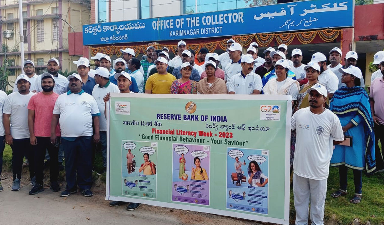 Telangana: 2k walkathon organised in Karimnagar