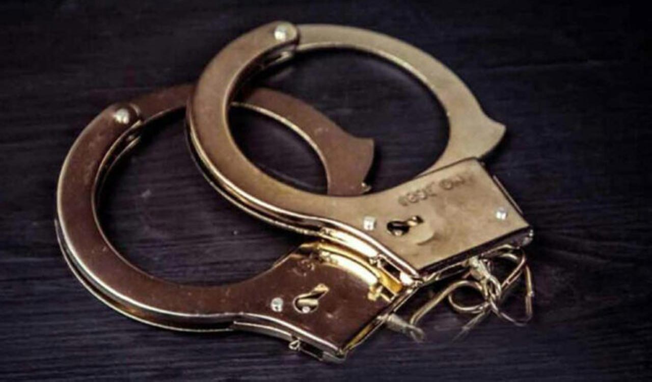 Kothagudem police arrest four with fake currency