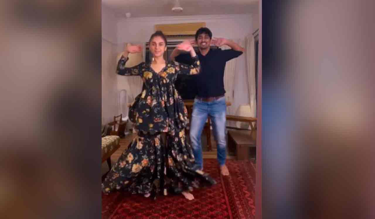 Aditi Rao, Siddharth dance on ‘Tum Tum’; netizens swoon over rumoured couple