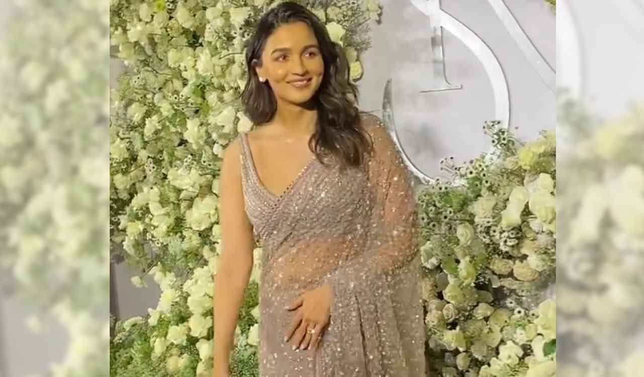 Star-studded reception for Sid-Kiara; those present: Alia to Kajol, Ajay to Abhishek