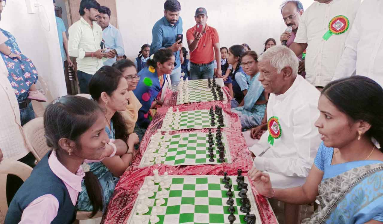 Chess competition held to mark CM KCR’s birthday in Mancherial