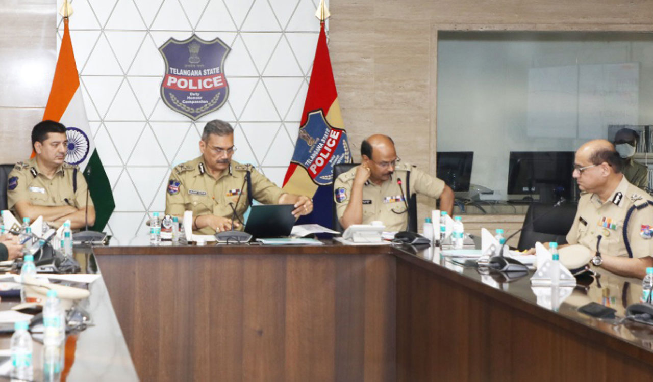 Telangana DGP Anjani Kumar holds SLSCR meeting