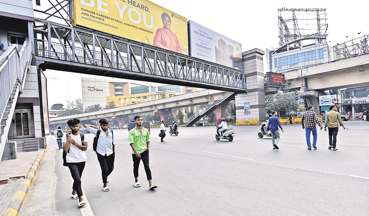 Few takers for Foot over Bridges in Hyderabad