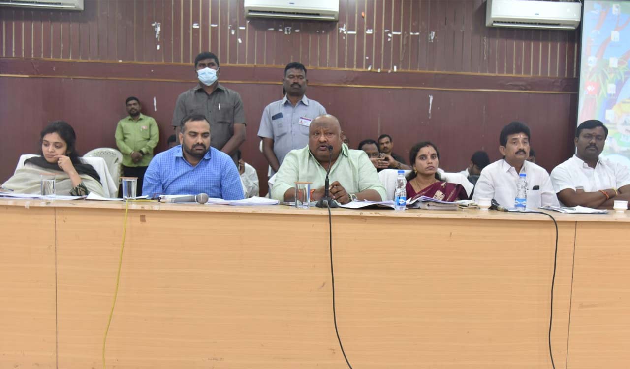 Complete all developmental works in Karimnagar by March 31: Gangula instructs officials 