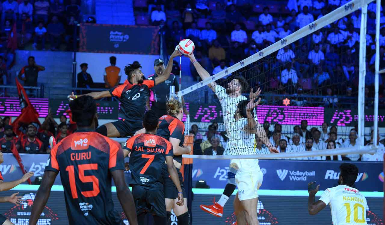 Prime Volleyball League: Hyderabad Black Hawks stun Ahmedabad Defenders in opener