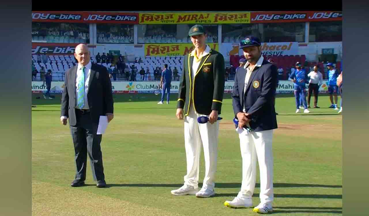 IND v AUS: Australia opt to bat first as SKY, Bharat, Murphy make Test debut