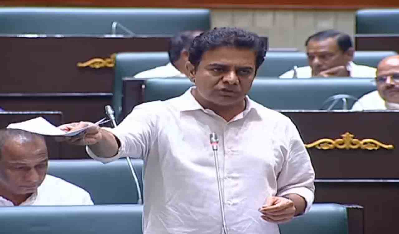 Centre forcing States to buy coal to benefit business tycoon close to BJP, says KTR