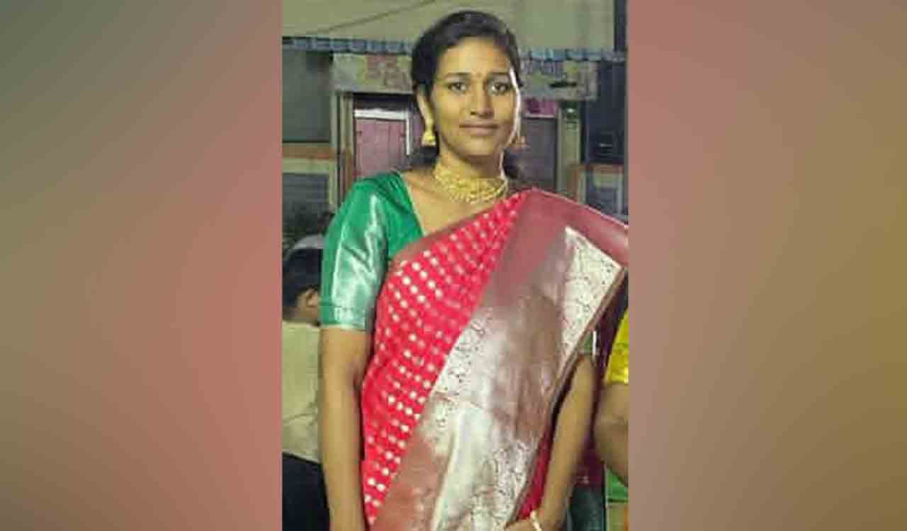 Mancherial municipal commissioner, five relatives held for abetment of suicide, domestic violence