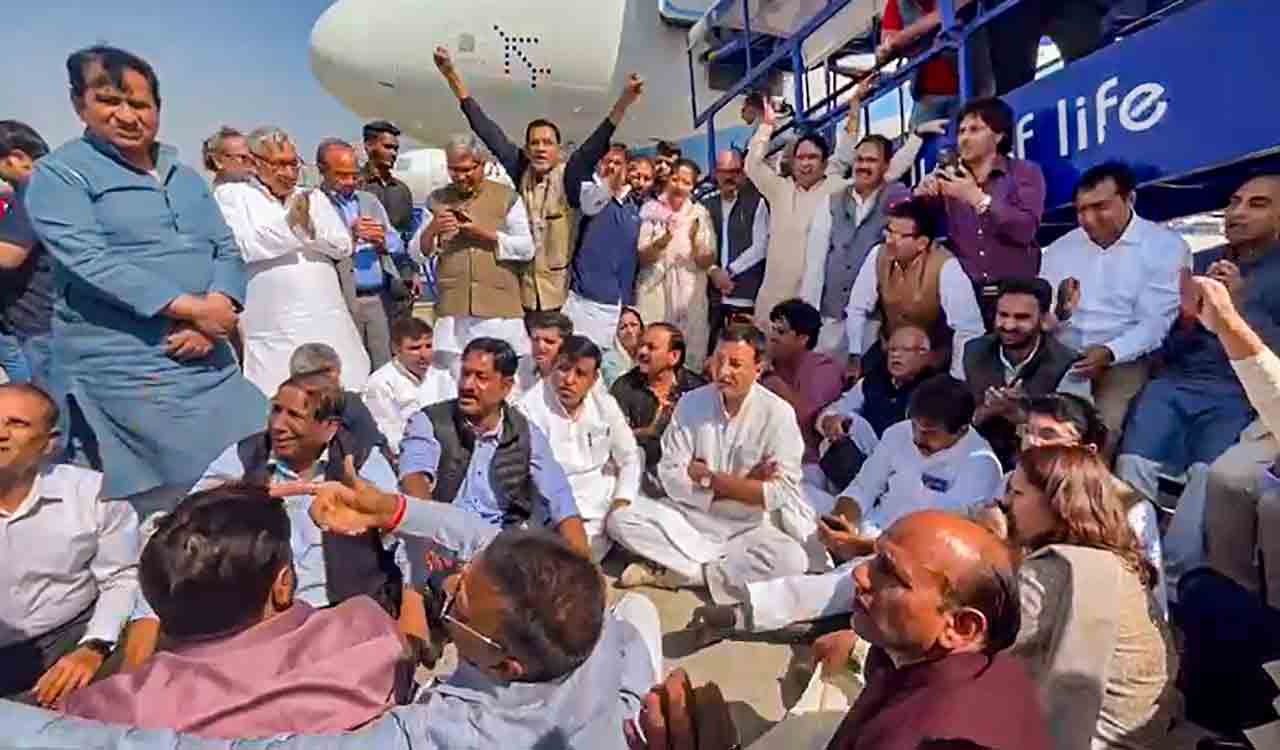 Remarks against PM: SC grants interim bail to Pawan Khera till Feb 28