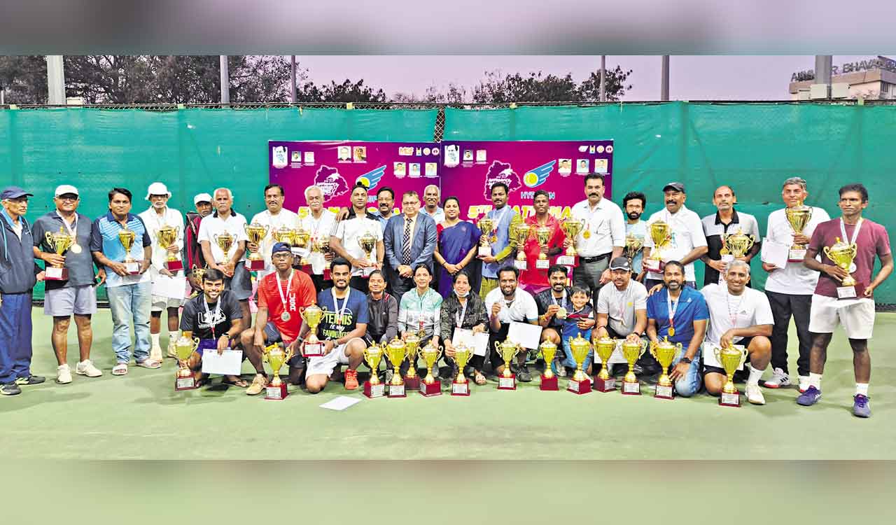 Twin titles for Vijay Anand at Hyderabad Open Tennis Tournament