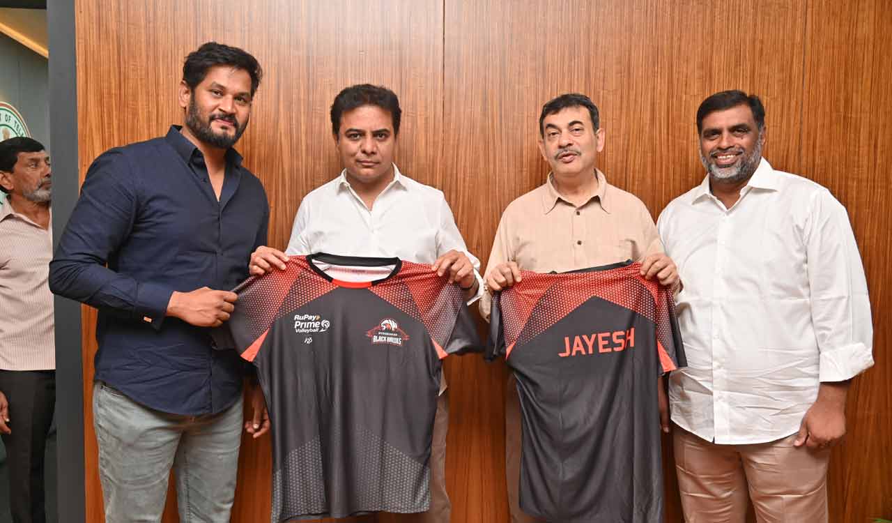 Prime Volleyball League: KTR launches Hyderabad Black Hawks new jersey
