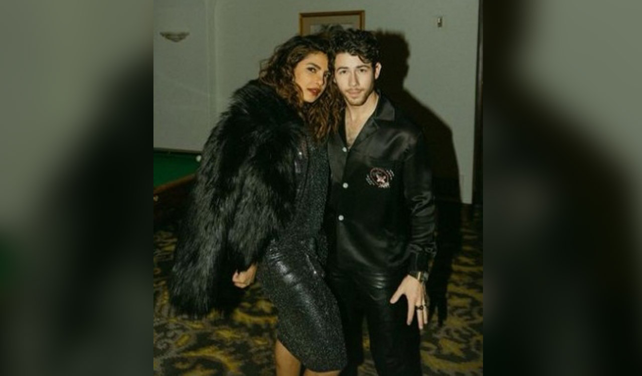 Nick Jonas fixes wifey Priyanka’s ponytail after a Wimbledon final match