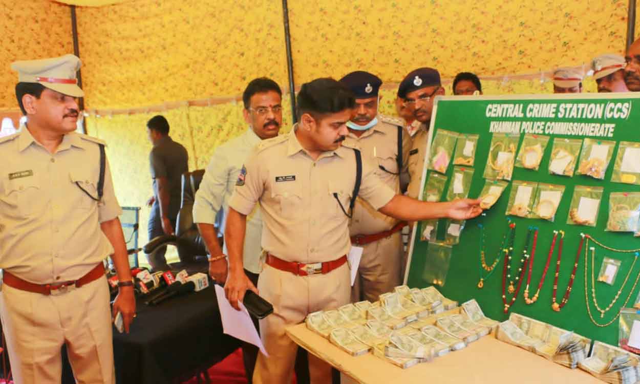 Khammam: Youth takes to burglary to make money for Everest expedition, arrested