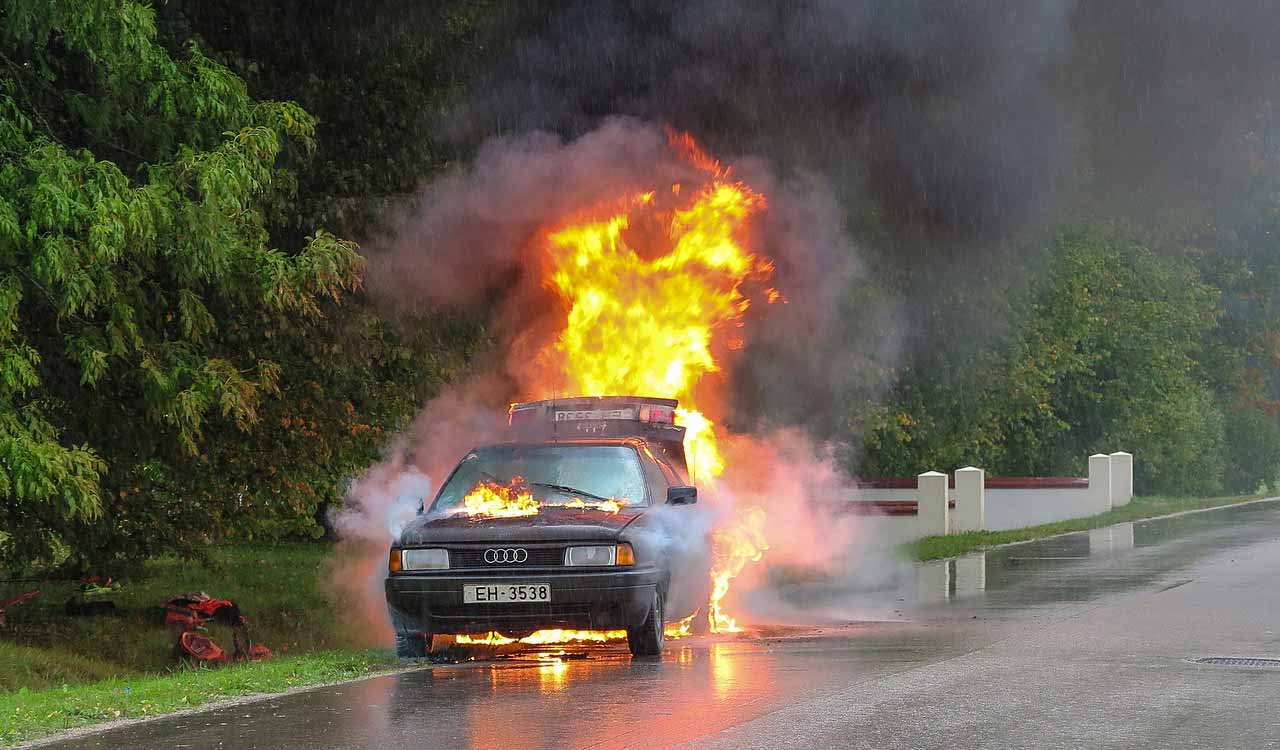 Pregnant woman, husband killed as car goes up in flames in Kerala