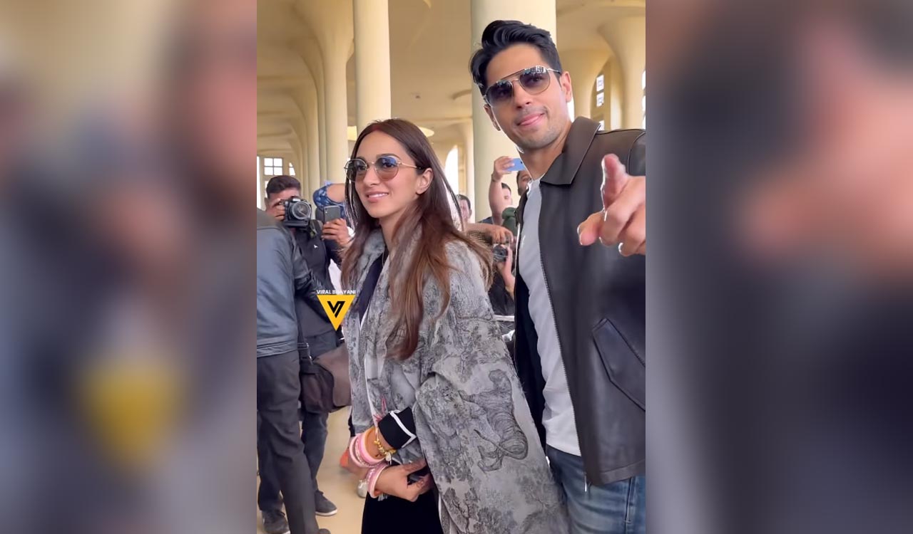 Sidharth, Kiara make first public appearance as man and wife
