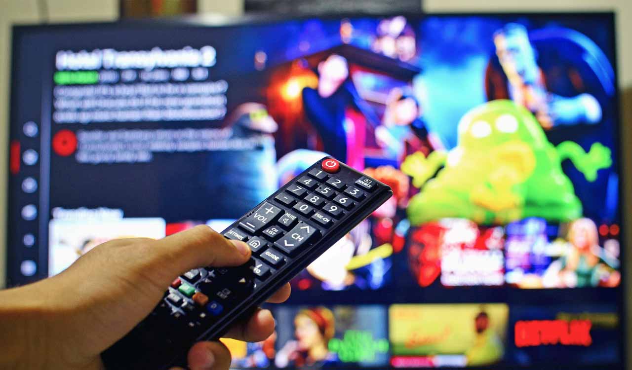 Netflix shares how it plans to maintain account sharing within household